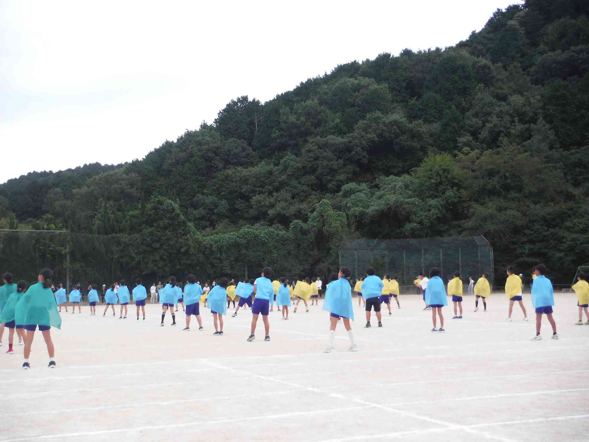 中学年ﾀﾞﾝｽ.JPG